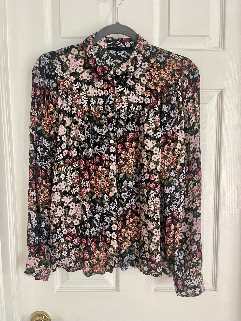 Cottagecore Floral Button-Up Blouse - Black Multi